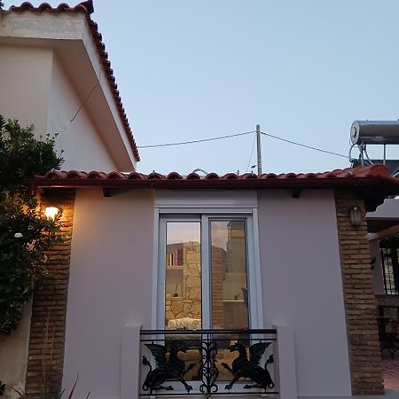 Апартаменты Boutique Eptalofos 15Min From Airport And Sea Kouvaras Экстерьер фото