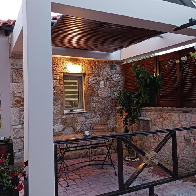 Апартаменты Boutique Eptalofos 15Min From Airport And Sea Kouvaras Экстерьер фото
